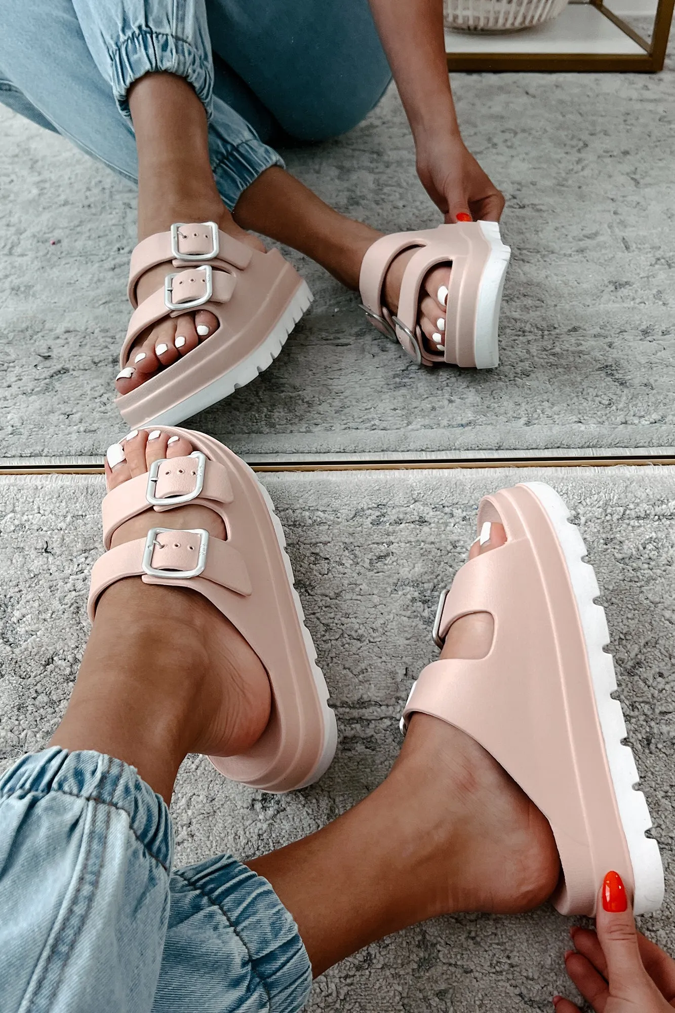 Casually Crushing Chunky Platform Sandals (Blush)