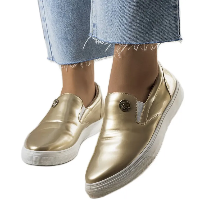 Gold Slip On Taastru sneakers golden