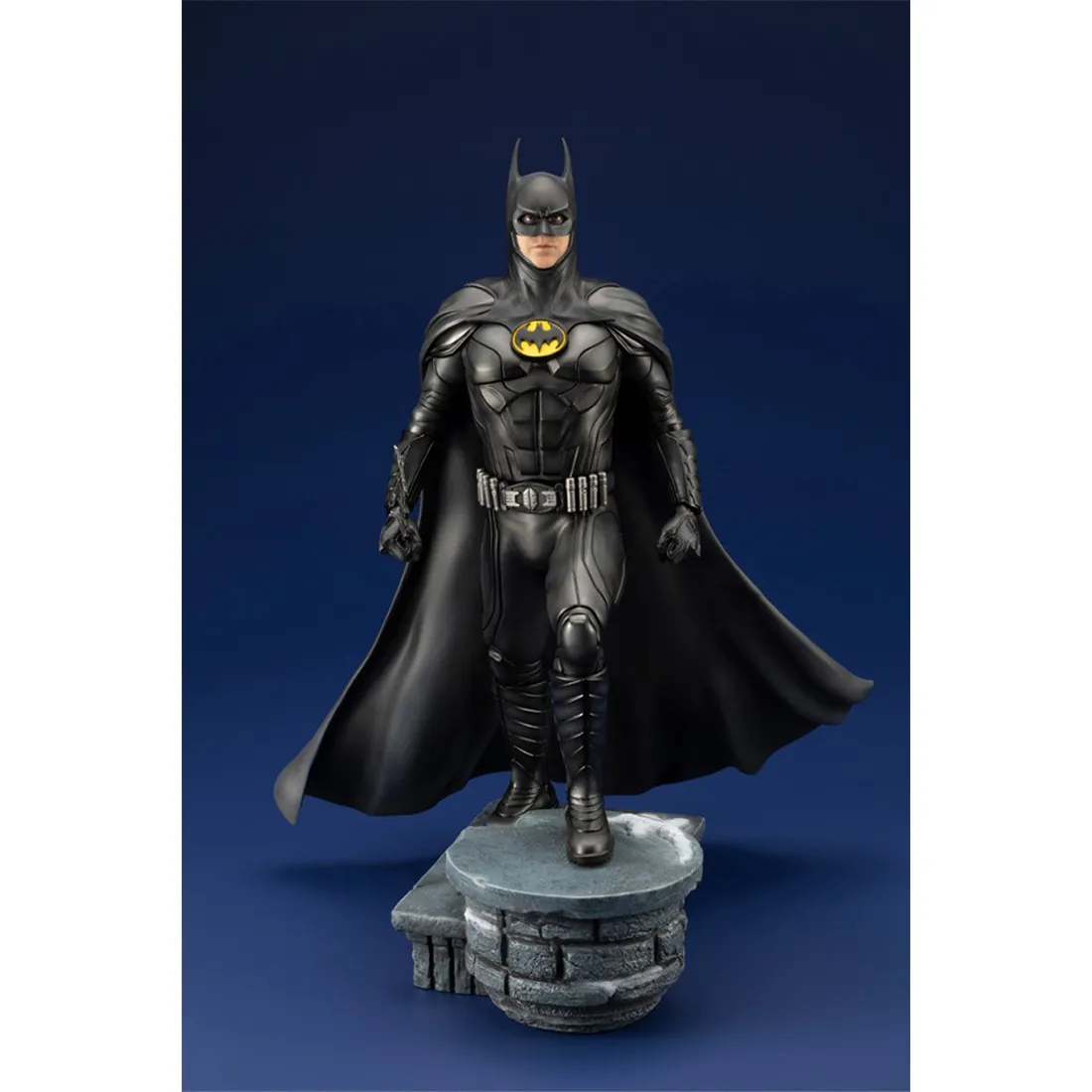 Kotobukiya ARTFX The Flash Movie Batman Statue (black)