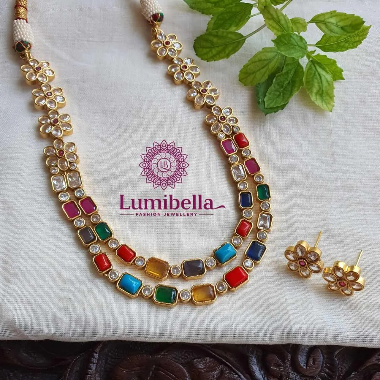 Navrathna Short Necklace