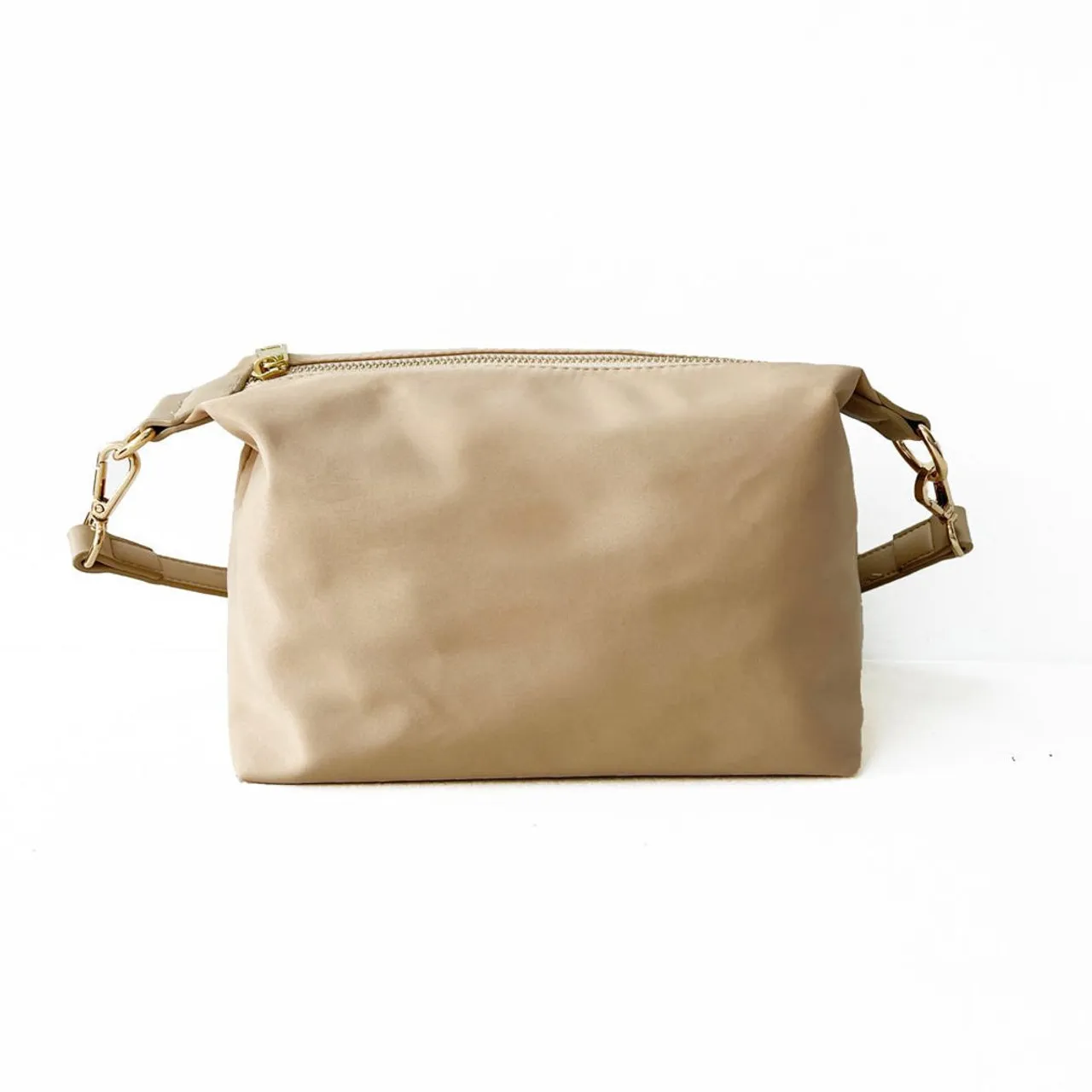 Threaded Pear Everly Crossbody Purse 