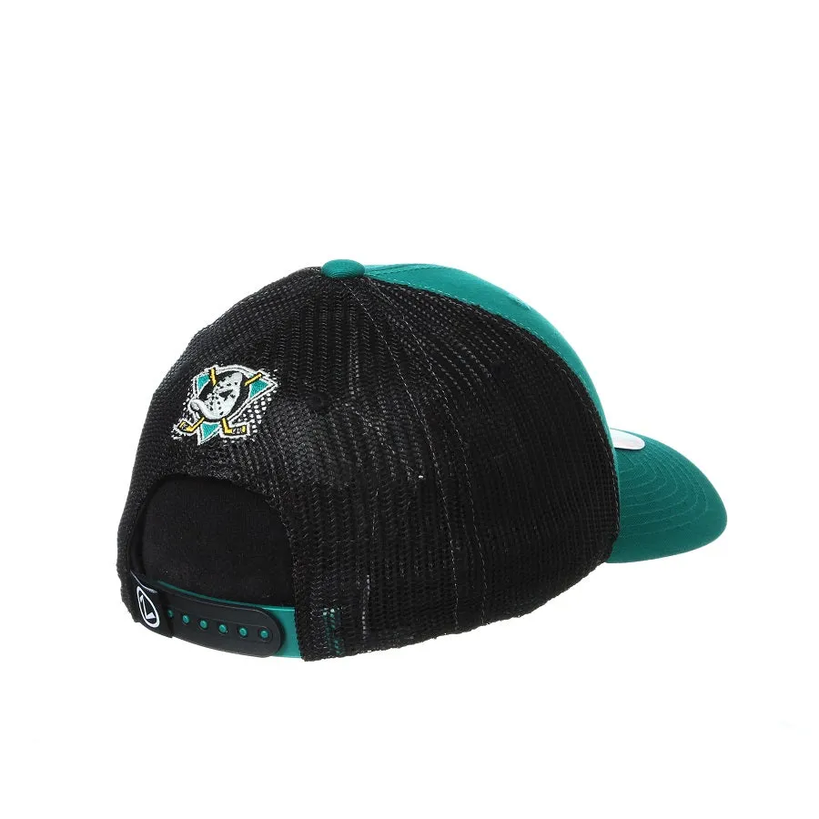 Van Logo Mesh Cap